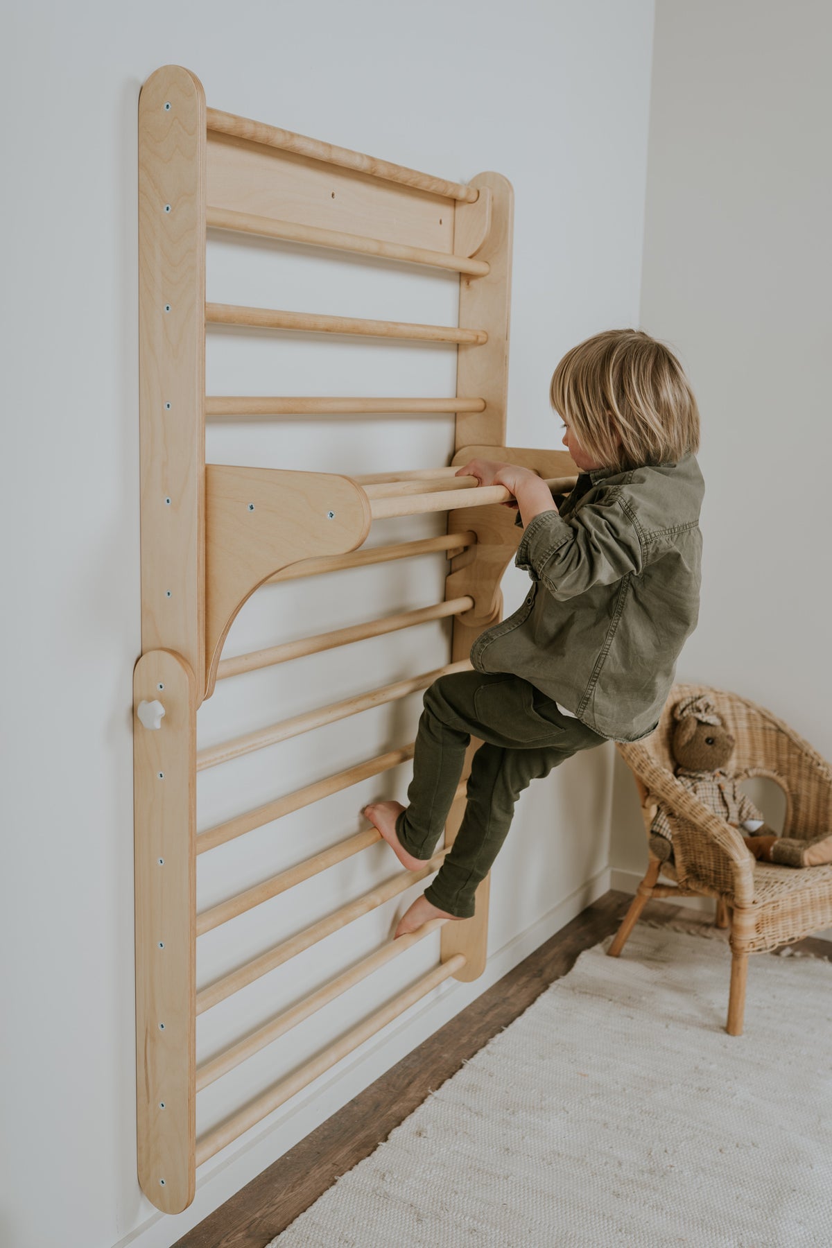 Swedish Wall & Triangle 2in1 Set